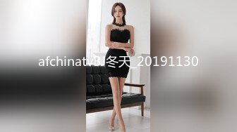 【狼团探花选秀集美】兼职良家小少妇，乳房还挺粉，调情抠穴后入又享受又赚钱