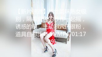 先露出 后野战女女 (2)