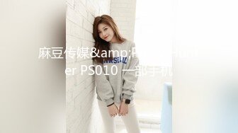 STP32770 誘人的黑絲小騷騷讓大哥賓館調教，聽狼友指揮口交大雞巴溫柔舔弄，各種姿勢配合大哥抽插爆草浪叫不止自慰