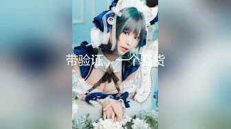 出水芙蓉白嫩少女在学校的时候人畜无害 乖乖巧巧 学习成绩优秀，床上掰开小嫩穴主动求操，软萌乖巧下如此反差