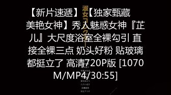 ED Mosaic 老公带着老婆去参观AV现场没想到老婆玩上瘾了3个男人一起上玩 (1)