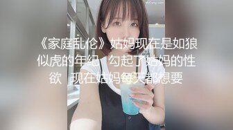 后入骚女人，无套就是爽