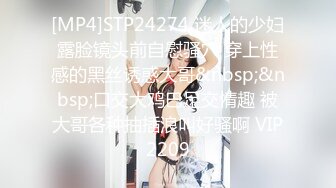 年轻热恋小情侣沙发上操长头发乖乖的女友，无套多姿势轮番花样无套内射