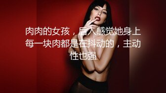 后入猛操女友，一边舌吻一边后入(进群约炮)