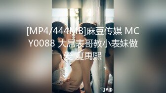 日子困难让老婆出来卖：‘你不能摸我下面，很容易感染的，要是人人都摸，那个钱都不够去看病’，老婆舒服了日子也幸福起来！